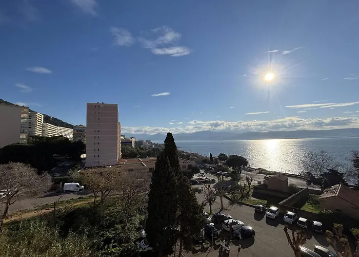 F2 Vue Le Neptune Sanguinaires Lejlighed